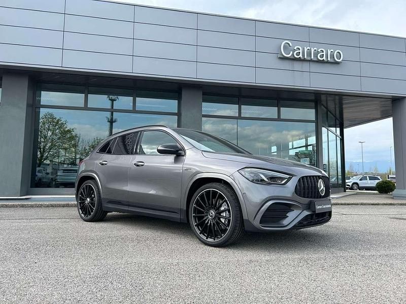 Nuova Mercedes GLA35 AMG AMG 306 CV (225 kW) 2025 Grigio montagna SUV