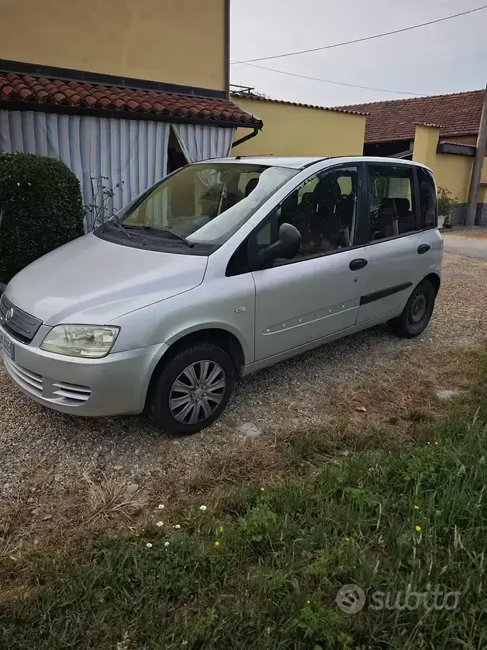 Usata Fiat Multipla 103 CV (75 kW) 2009 Monovolume