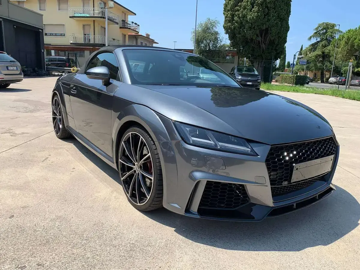 Usata Audi TT Roadster Advanced 230 CV (169 kW) 2015 Grigio scuro met. Cabrio