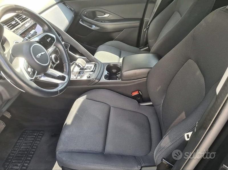 Usata Jaguar E-Pace 163 CV (119 kW) 2021 Nero SUV