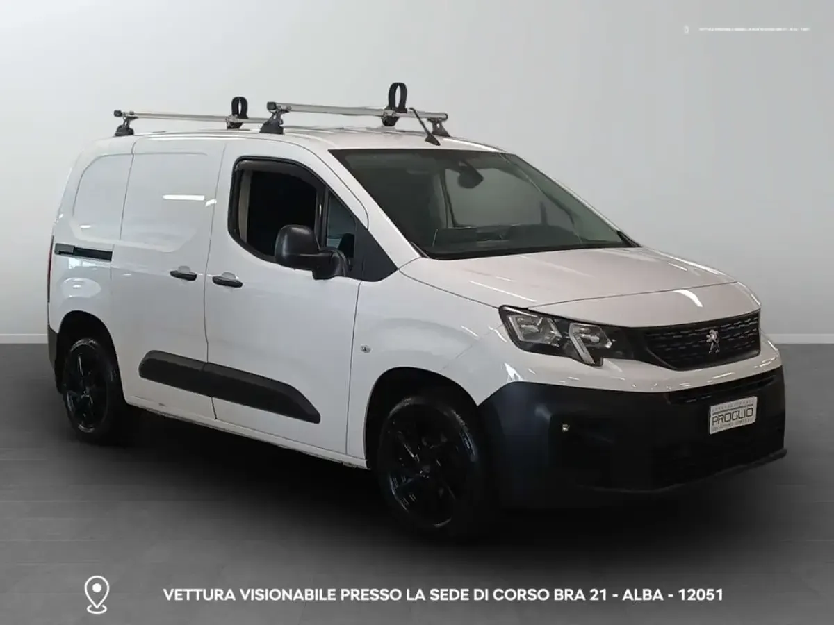 Usata Peugeot Partner S 102 CV (75 kW) 2019 0q bianco puro Monovolume
