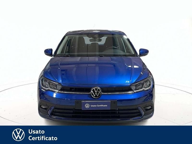 Usata VW Polo Life 95 CV (69 kW) 2024 Blu pastello Berlina