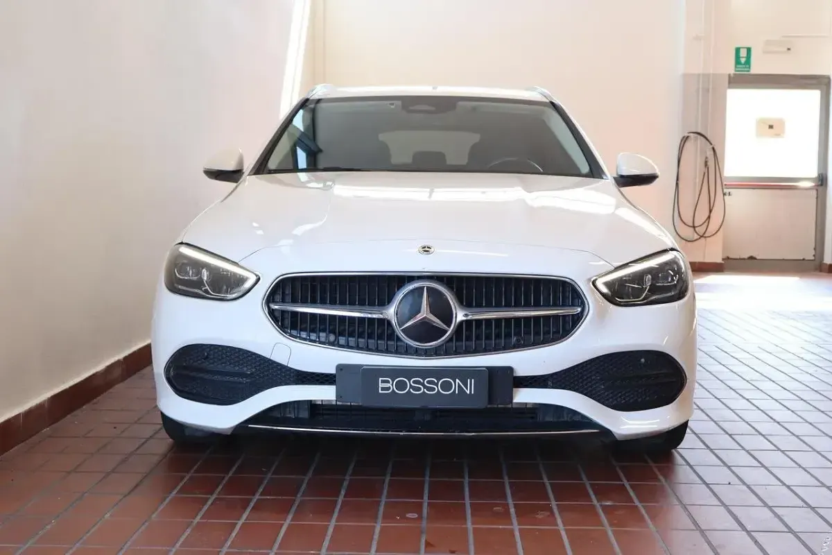 Usata Mercedes 200 163 CV (119 kW) 2023 Bianco Station wagon