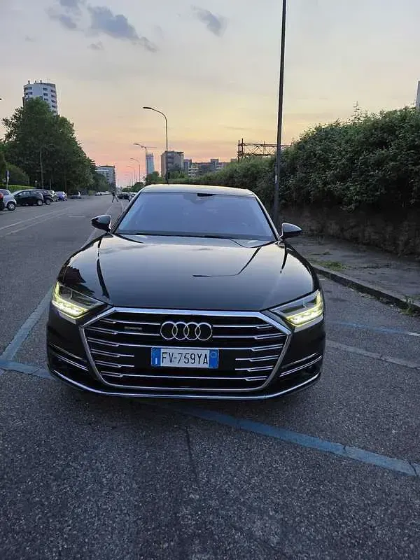 Usata Audi A8 Ambiente 286 CV (210 kW) 2019 Berlina