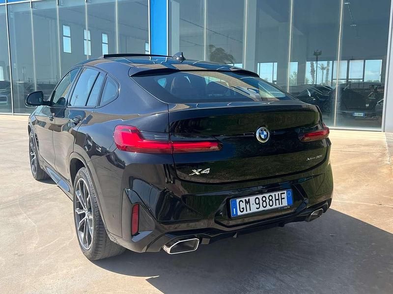Usata BMW X4 M Sport 245 CV (180 kW) 2023 Nero SUV