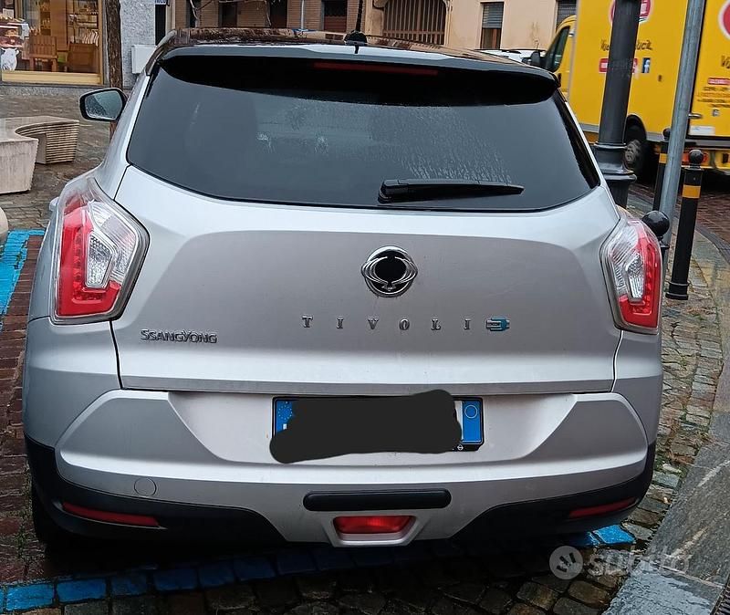 Usata Ssangyong (KGM) Tivoli 2015 Grigio SUV