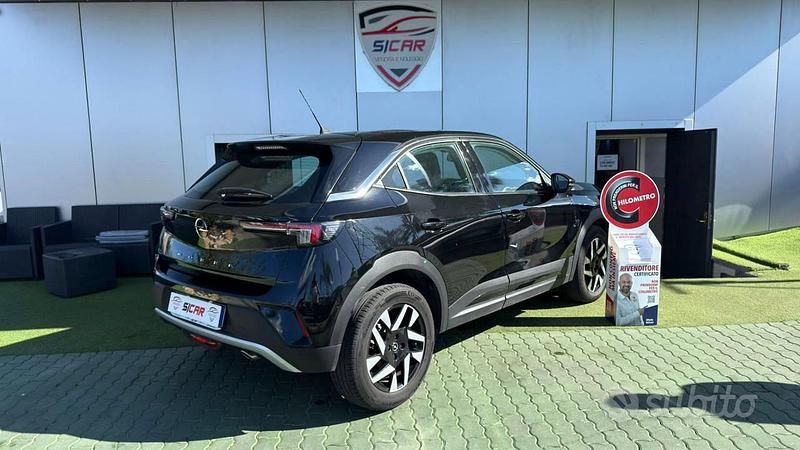 Usata Opel Mokka Elegance 110 CV (80 kW) 2023 Nero SUV