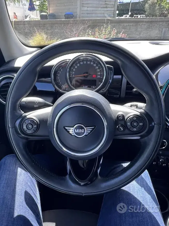 Usata Mini Cooper Hype 136 CV (100 kW) 2018 Utilitaria