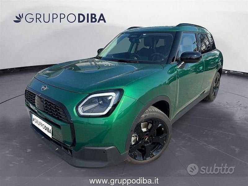 Usata Mini Countryman Classic 170 CV (125 kW) 2024 Verde SUV