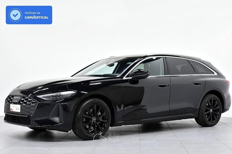 Usata Audi A5 Business 150 CV (110 kW) 2025 Nero mythos metallizzato Station wagon