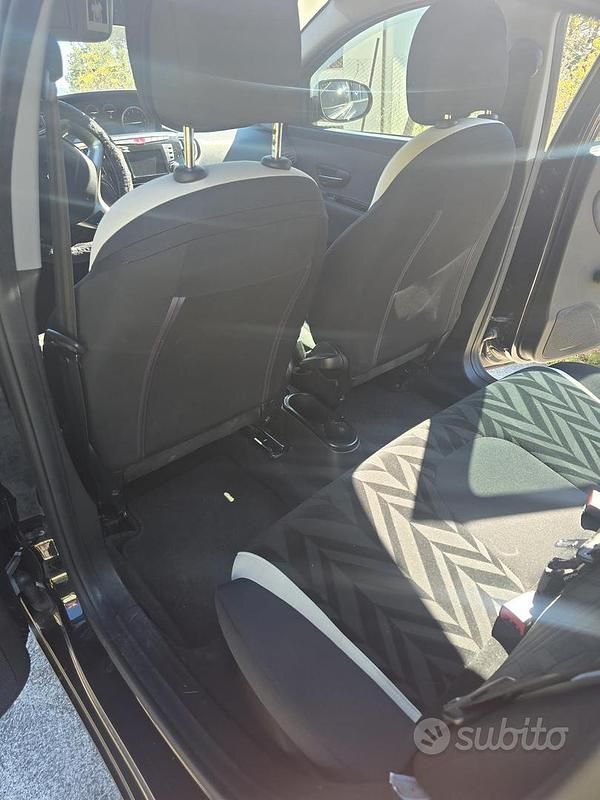 Usata Lancia Ypsilon Platinum 69 CV (50 kW) 2016 Nero Utilitaria