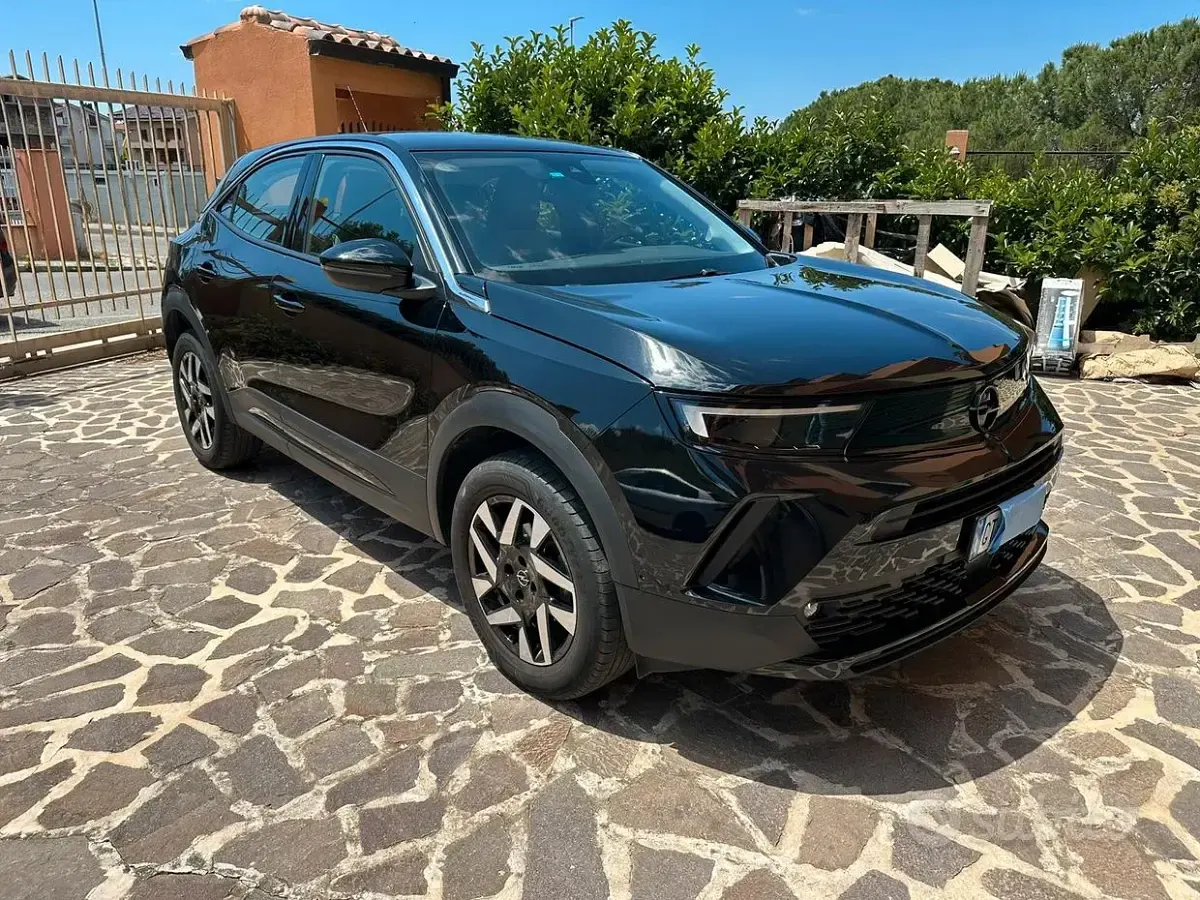 Usata Opel Mokka 131 CV (96 kW) 2024 Nero SUV