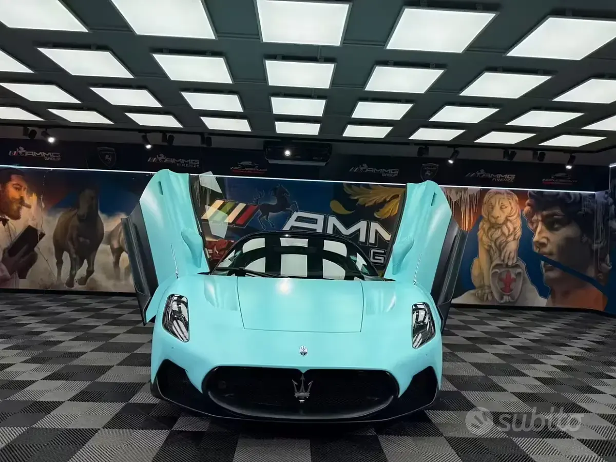 Usata Maserati MC20 630 CV (463 kW) 2023 Blu/azzurro Coupé