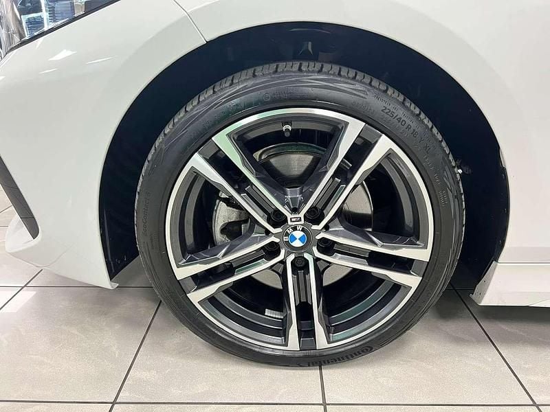 Usata BMW 118 M Sport 150 CV (110 kW) 2024 Bianco Utilitaria