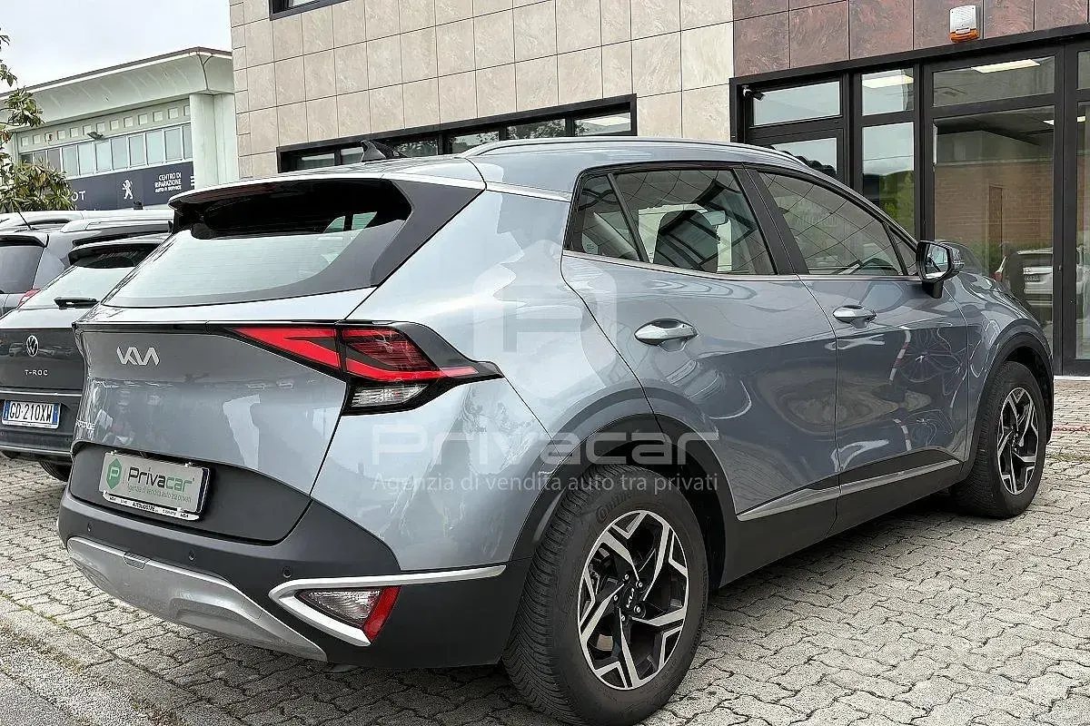 Usata Kia Sportage 136 CV (100 kW) 2023 Grigio SUV