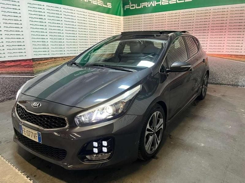 Usata Kia Ceed GT GT-Line 120 CV (88 kW) 2016 Grigio Berlina