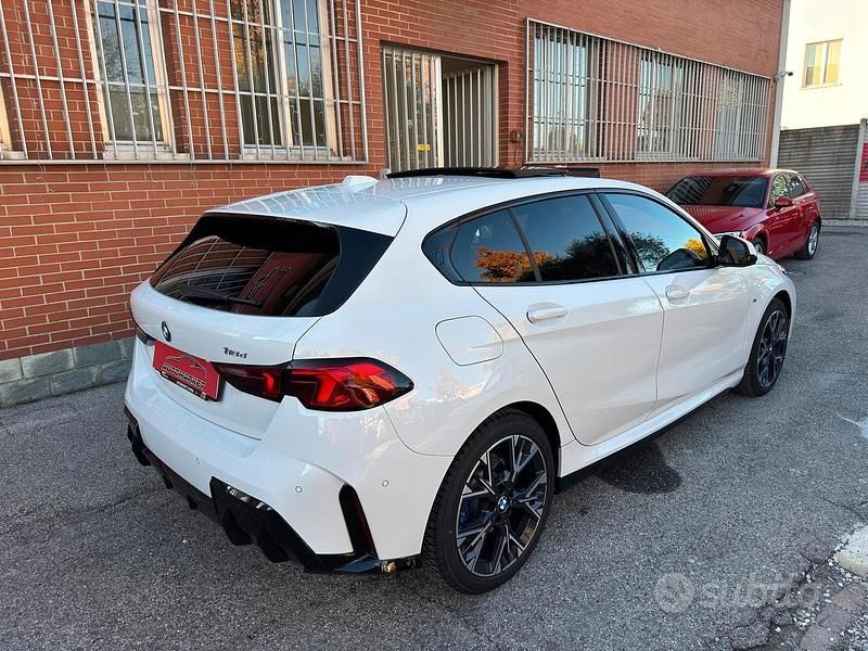 Usata BMW 120 M Sport 150 CV (110 kW) 2025 Bianco Utilitaria