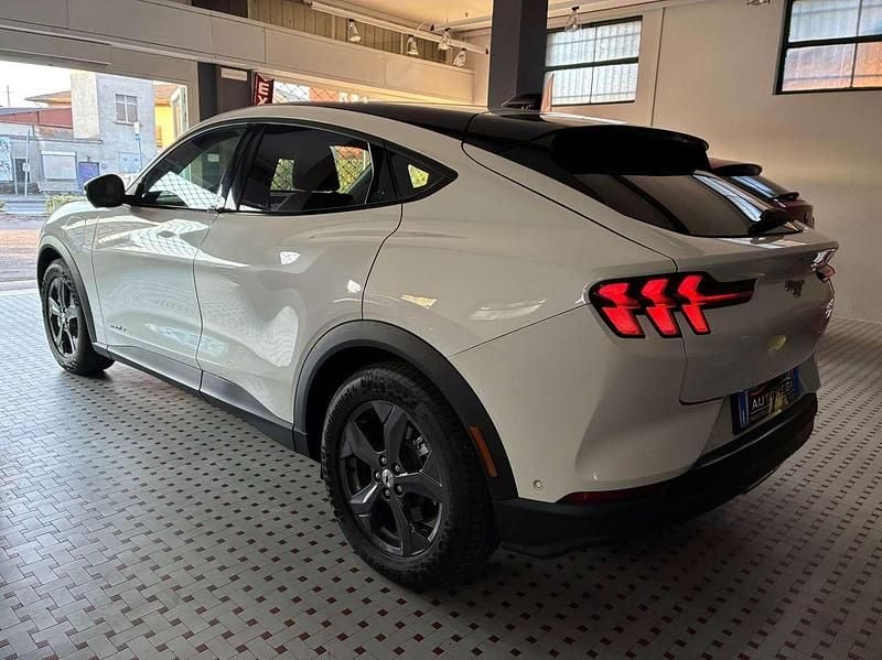 Occasion Ford Mustang Mach-E 100 kW (136 PK) 2023 Wit SUV