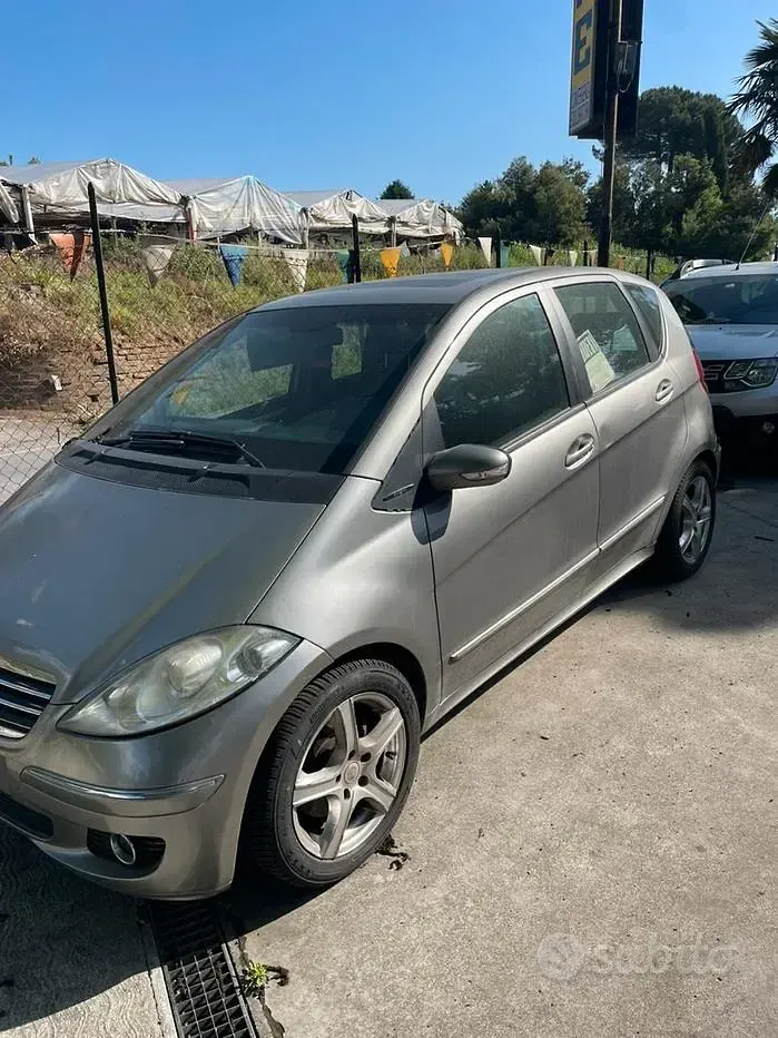 Usata Mercedes A200 140 CV (102 kW) 2007 Grigio Berlina