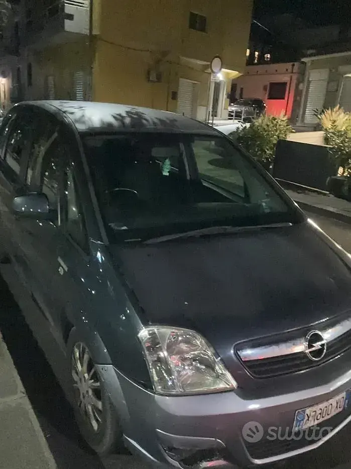 Usata Opel Meriva 75 CV (55 kW) 2009 Bluazzurro Monovolume