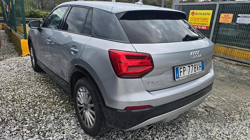Usata Audi Q2 Design 116 CV (85 kW) 2018 Grigio SUV