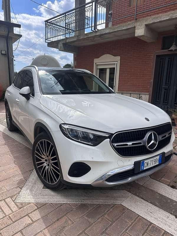 Usata Mercedes GLC220 Advanced Plus 197 CV (144 kW) 2023 Bianco SUV