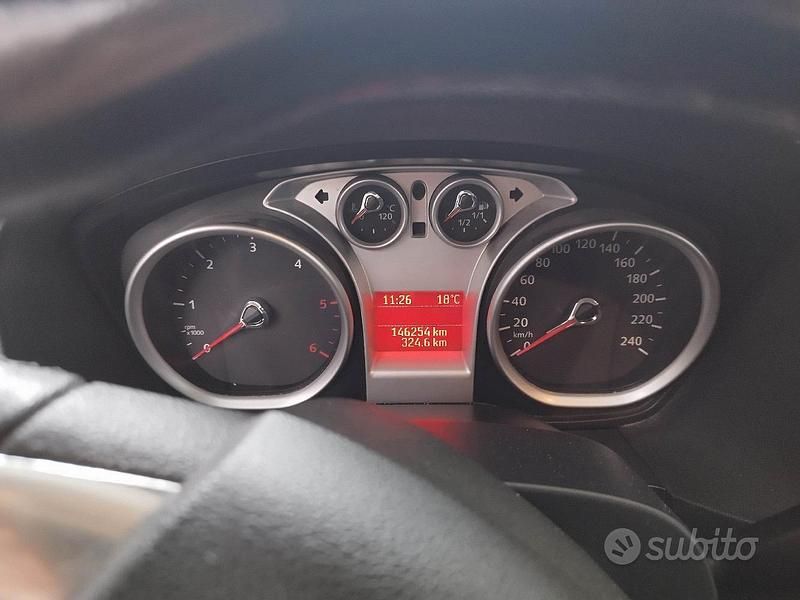 Usata Ford Focus 110 CV (80 kW) 2011 Berlina