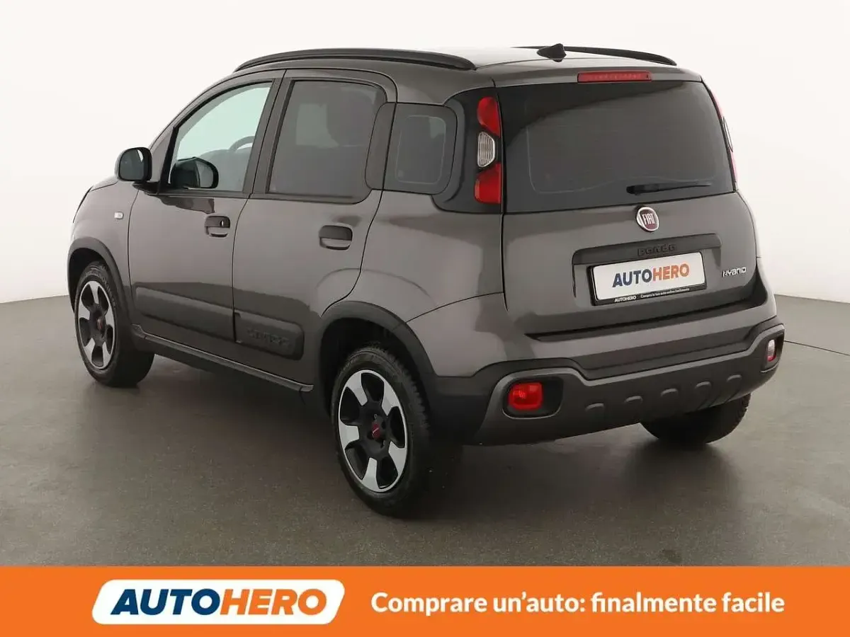 Usata Fiat Panda Cross Cross 71 CV (52 kW) 2022 Grigio Utilitaria