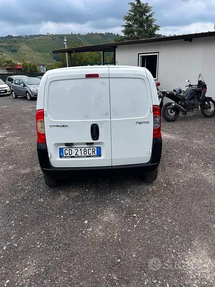 Usata Citroën Nemo 73 CV (53 kW) 2012 Bianco Monovolume
