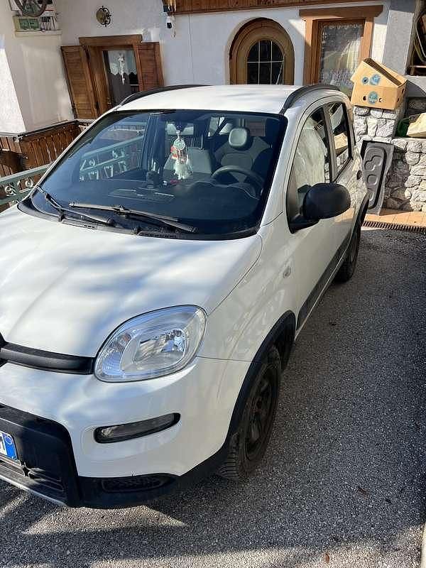 Usata Fiat Panda Cross Cross 90 CV (66 kW) 2019 Utilitaria