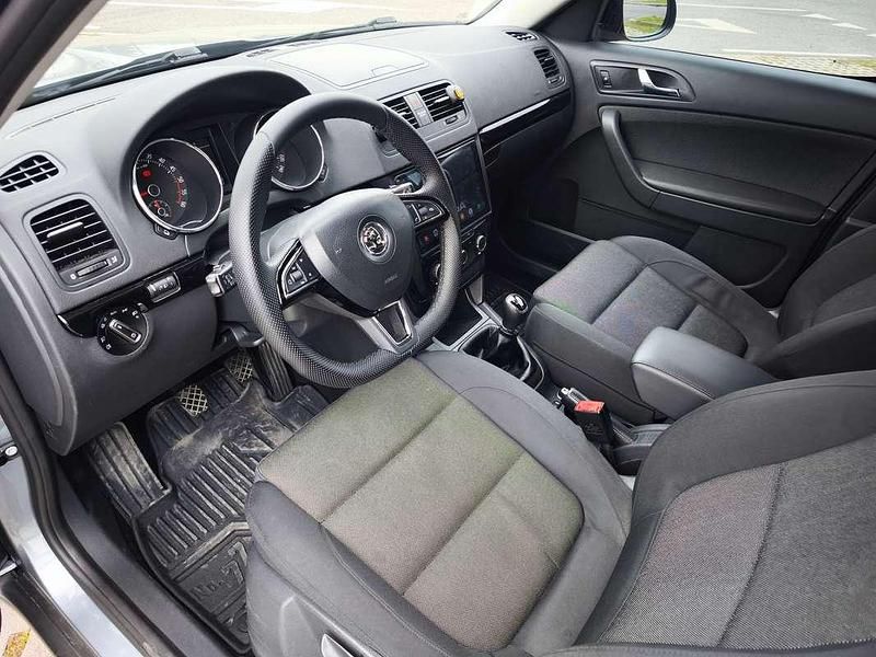 Usata Skoda Yeti GreenLine 105 CV (77 kW) 2013 Argento SUV