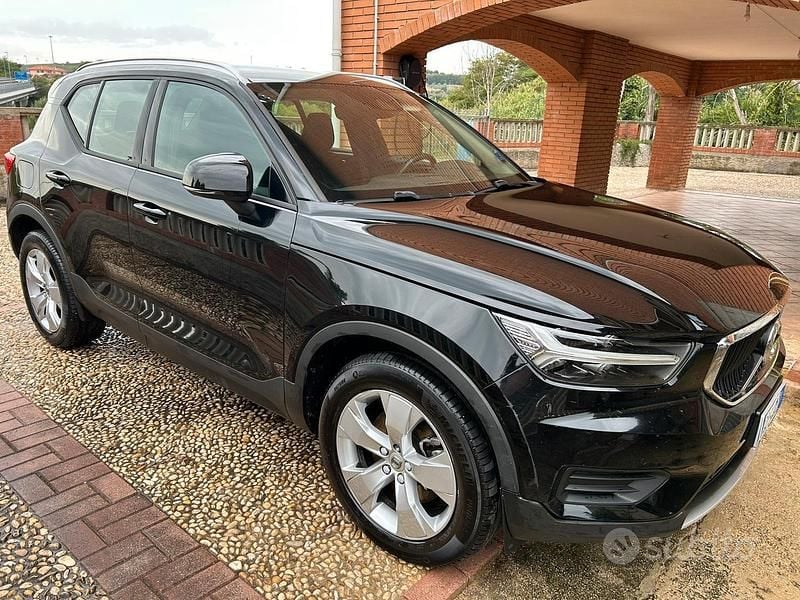 Usata Volvo XC40 150 CV (110 kW) 2020 Nero SUV