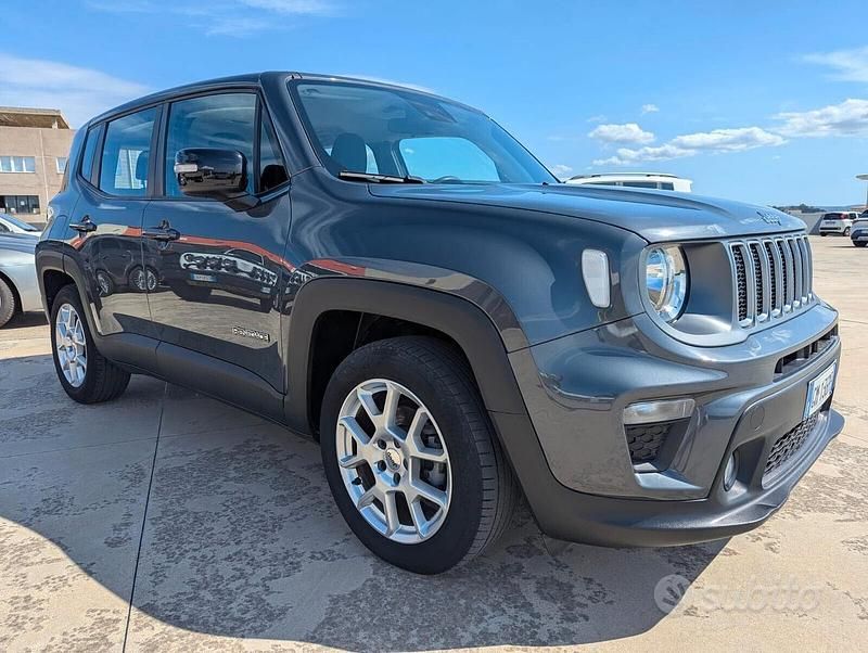 Usata Jeep Renegade Limited 130 CV (95 kW) 2023 Grigio SUV
