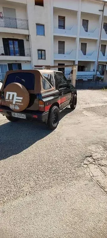 Usata Suzuki Vitara 80 CV (58 kW) 1993 Nero Cabrio