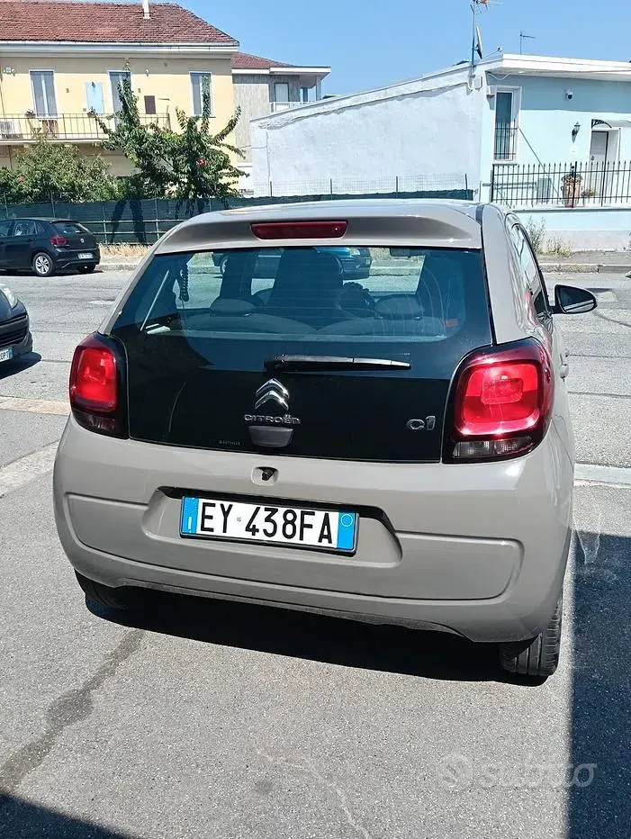Usata Citroën C1 PureTech 82 CV (60 kW) 2015 Grigio Utilitaria