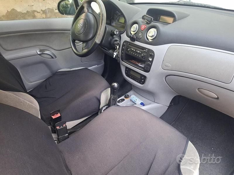 Usata Citroën C3 60 CV (44 kW) 2004 Grigio Utilitaria