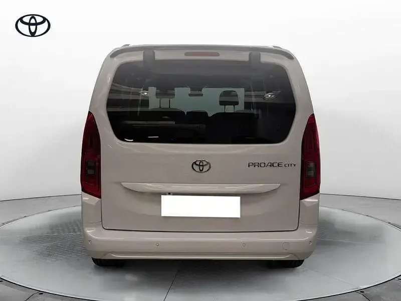 Nuova Toyota Proace Verso City 130 CV (95 kW) 2026 Bianco Station wagon