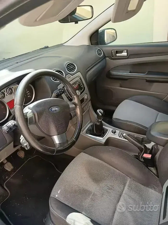 Usata Ford Focus Titanium 90 CV (66 kW) 2009 Bluazzurro Station wagon