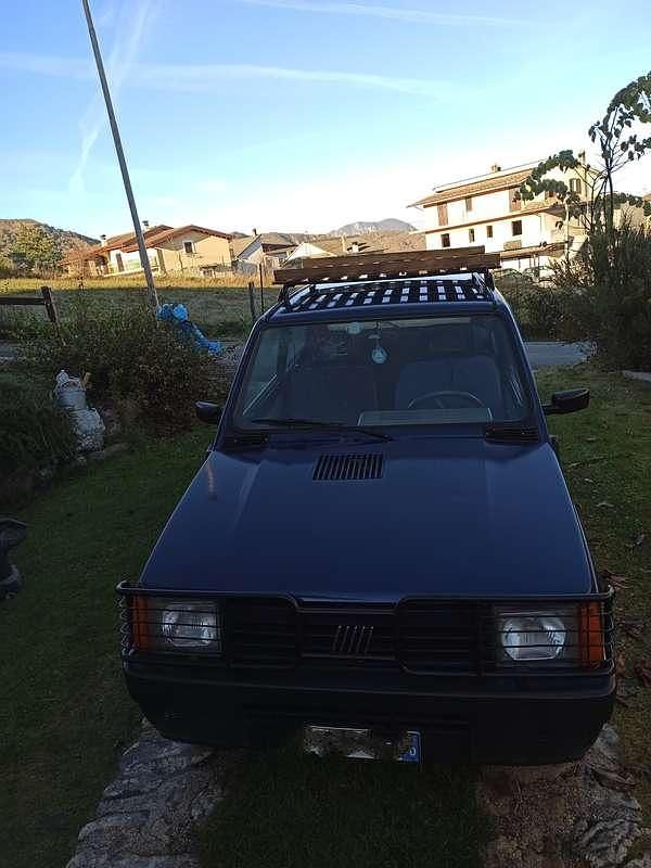 Usata Fiat Panda 4x4 Climbing 54 CV (39 kW) 2002 Blu/azzurro Utilitaria