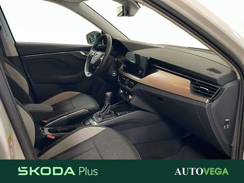Usata Skoda Kamiq Style 110 CV (80 kW) 2023 Bianco / pastello SUV