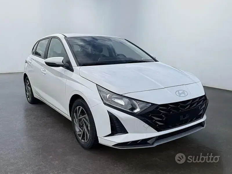 Nuova Hyundai i20 90 CV (66 kW) 2026 Bianco Utilitaria