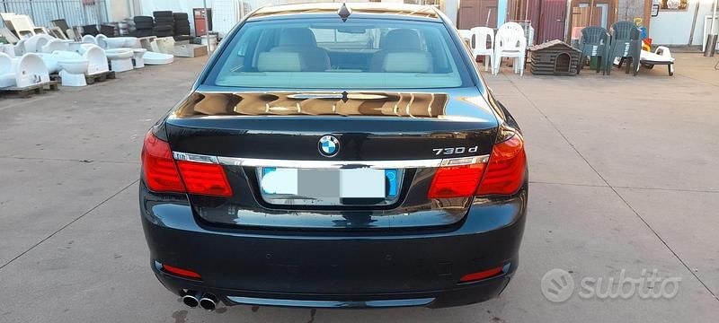 Usata BMW 730 258 CV (189 kW) 2012 Nero Berlina