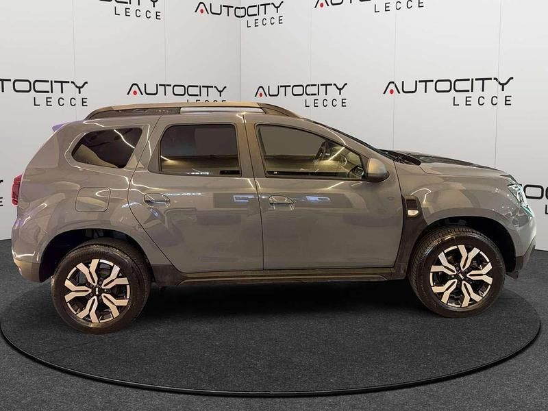Usata Dacia Duster Journey 91 CV (66 kW) 2023 Grigio SUV
