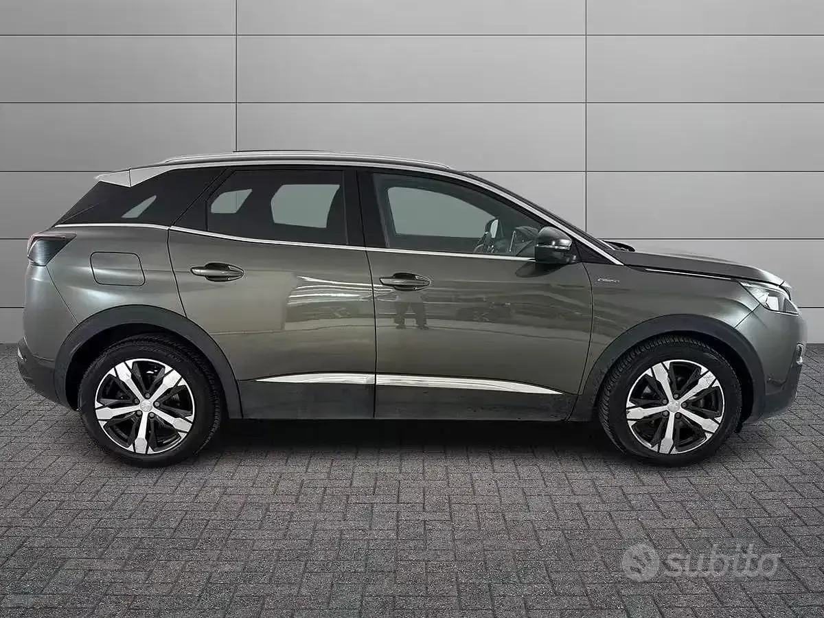 Usata Peugeot 3008 GT-line 165 CV (121 kW) 2017 Grigio SUV