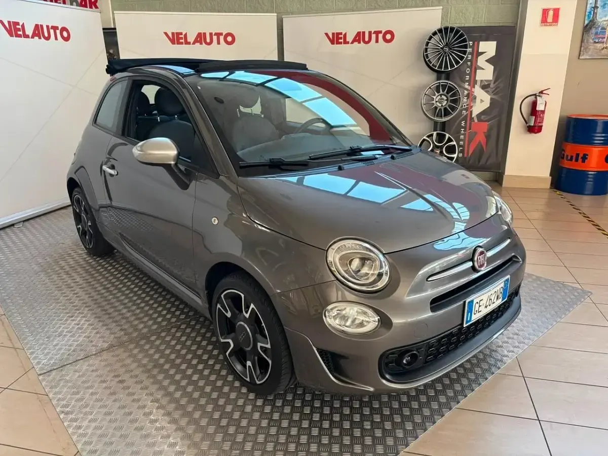 Usata Fiat 500C Rockstar 69 CV (50 kW) 2021 Grigio Cabrio