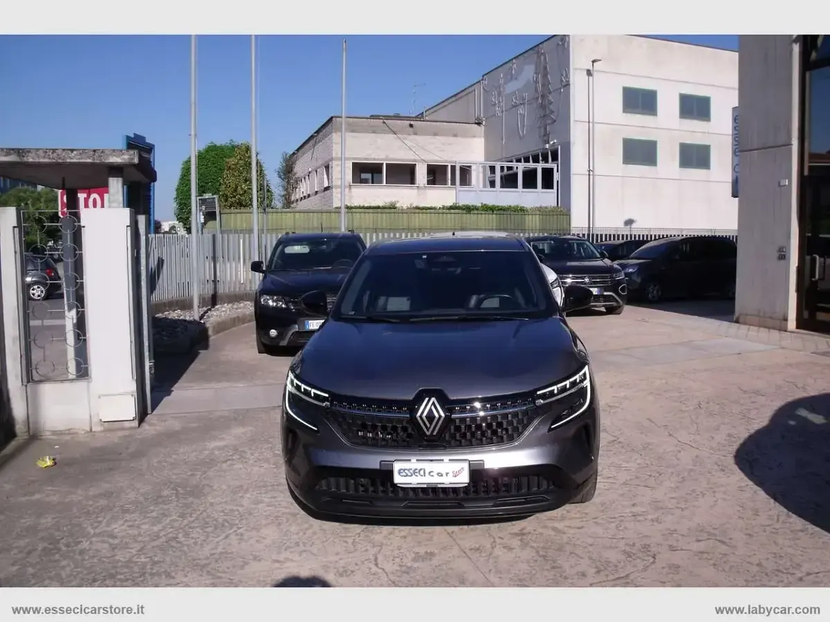Gebraucht Renault Austral Techno 159 PS (116 kW) 2023 Grau SUV