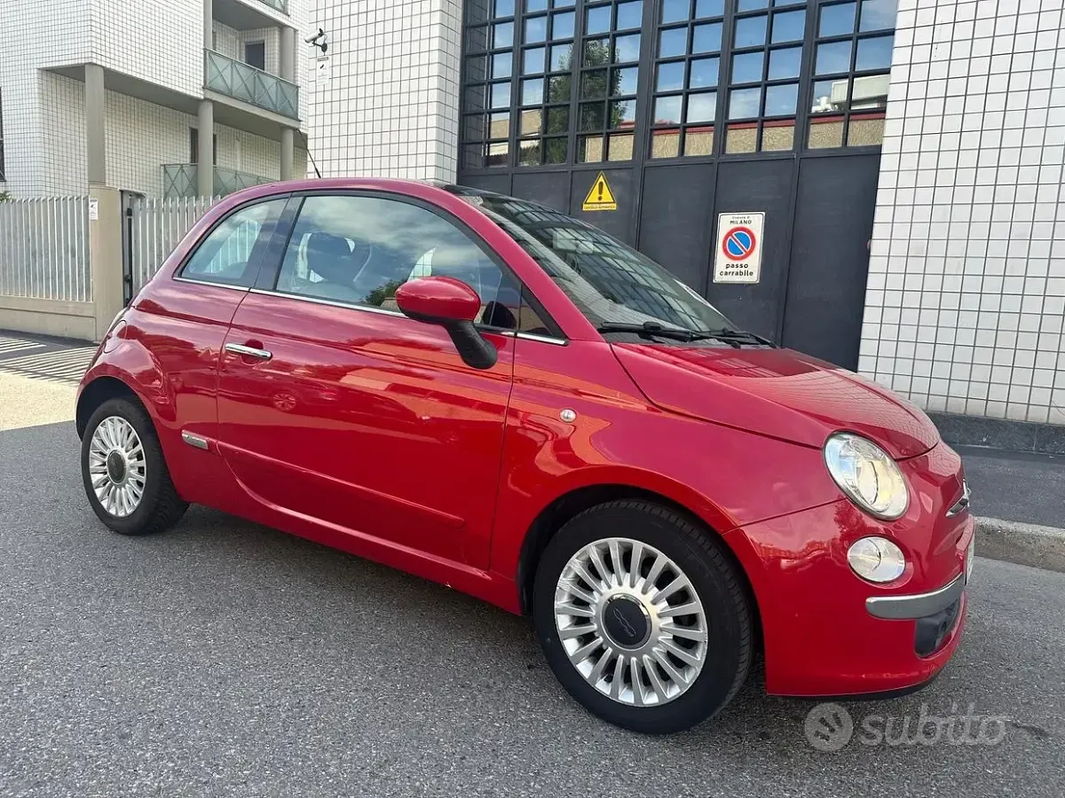 Usata Fiat 500 Lounge 69 CV (50 kW) 2011 Rosso Berlina