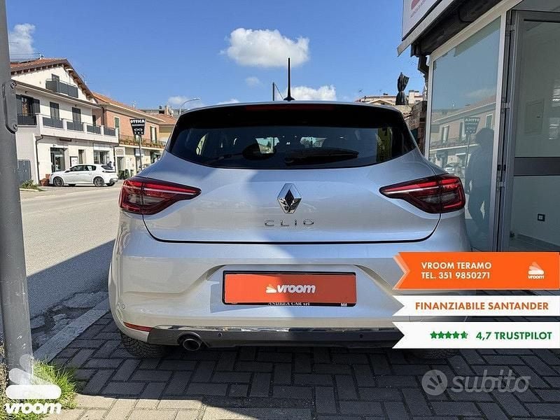 Usata Renault Clio V Intens 100 CV (73 kW) 2022 Grigio Utilitaria