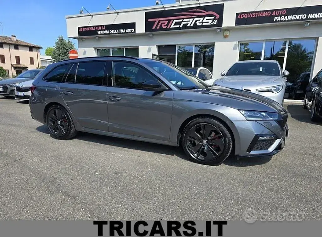 Usata Skoda Octavia RS 200 CV (147 kW) 2024 Grigio Station wagon