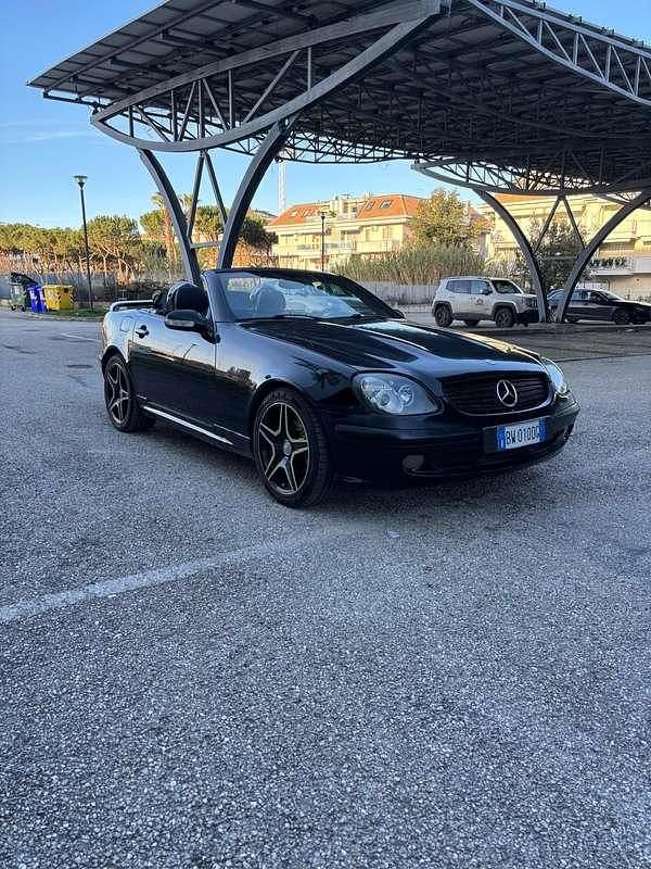 Usata Mercedes SLK230 AMG 193 CV (141 kW) 2002 Cabrio